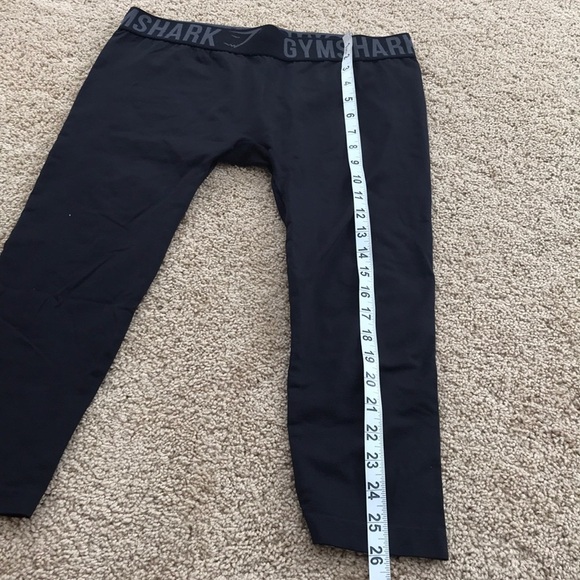 GYMSHARK black Size M Capri tights - Picture 4 of 7
